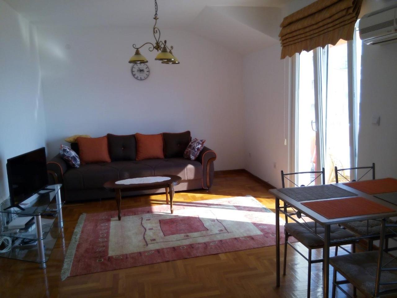 Apartment Brace Grakalica 20B ヘルツェグ・ノヴィ エクステリア 写真