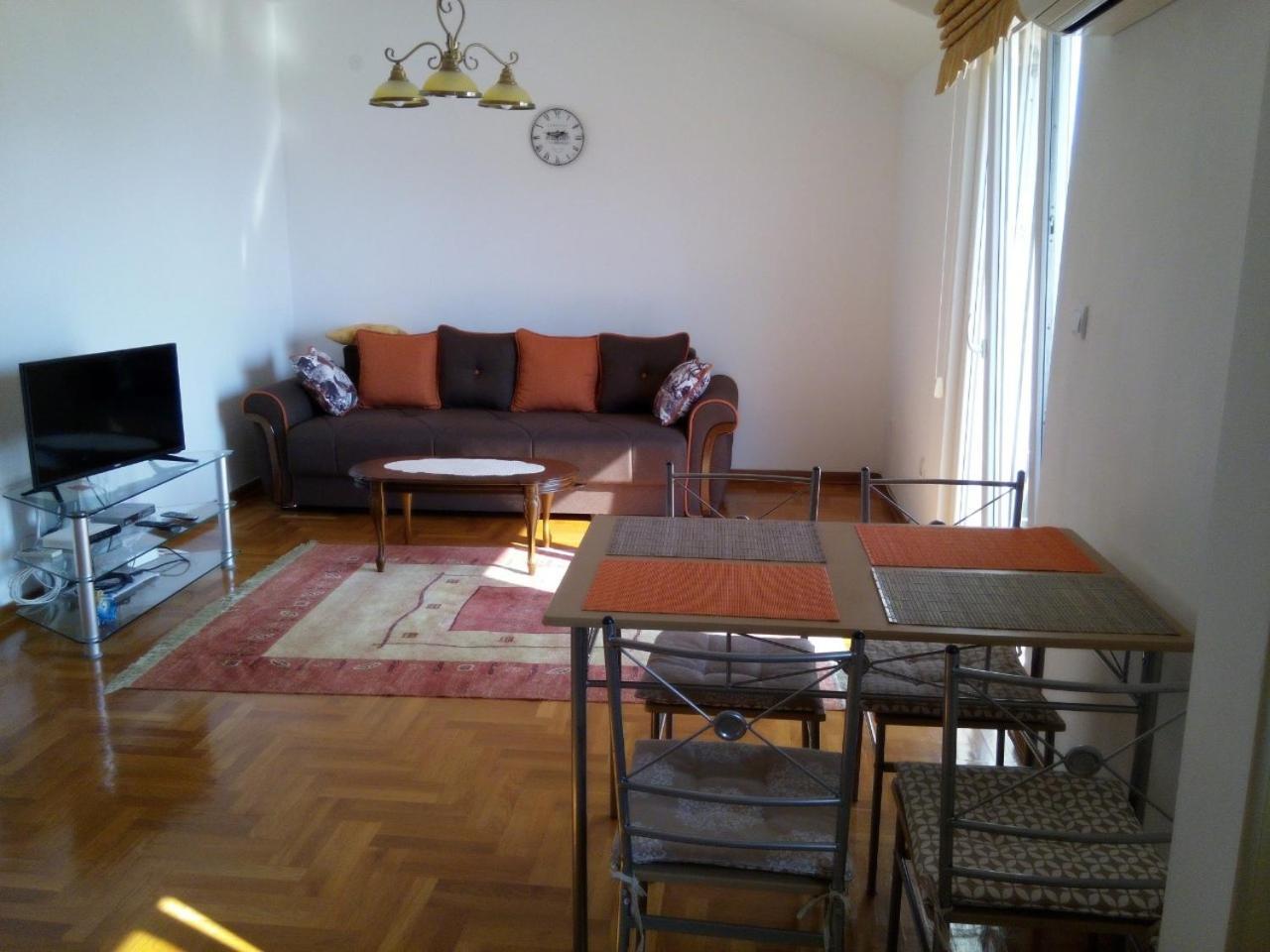 Apartment Brace Grakalica 20B ヘルツェグ・ノヴィ エクステリア 写真